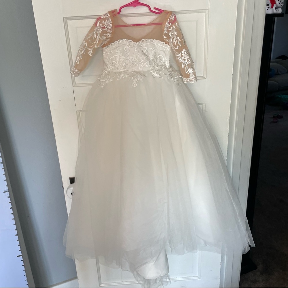 Elegant White Lace Kids Formal Dress